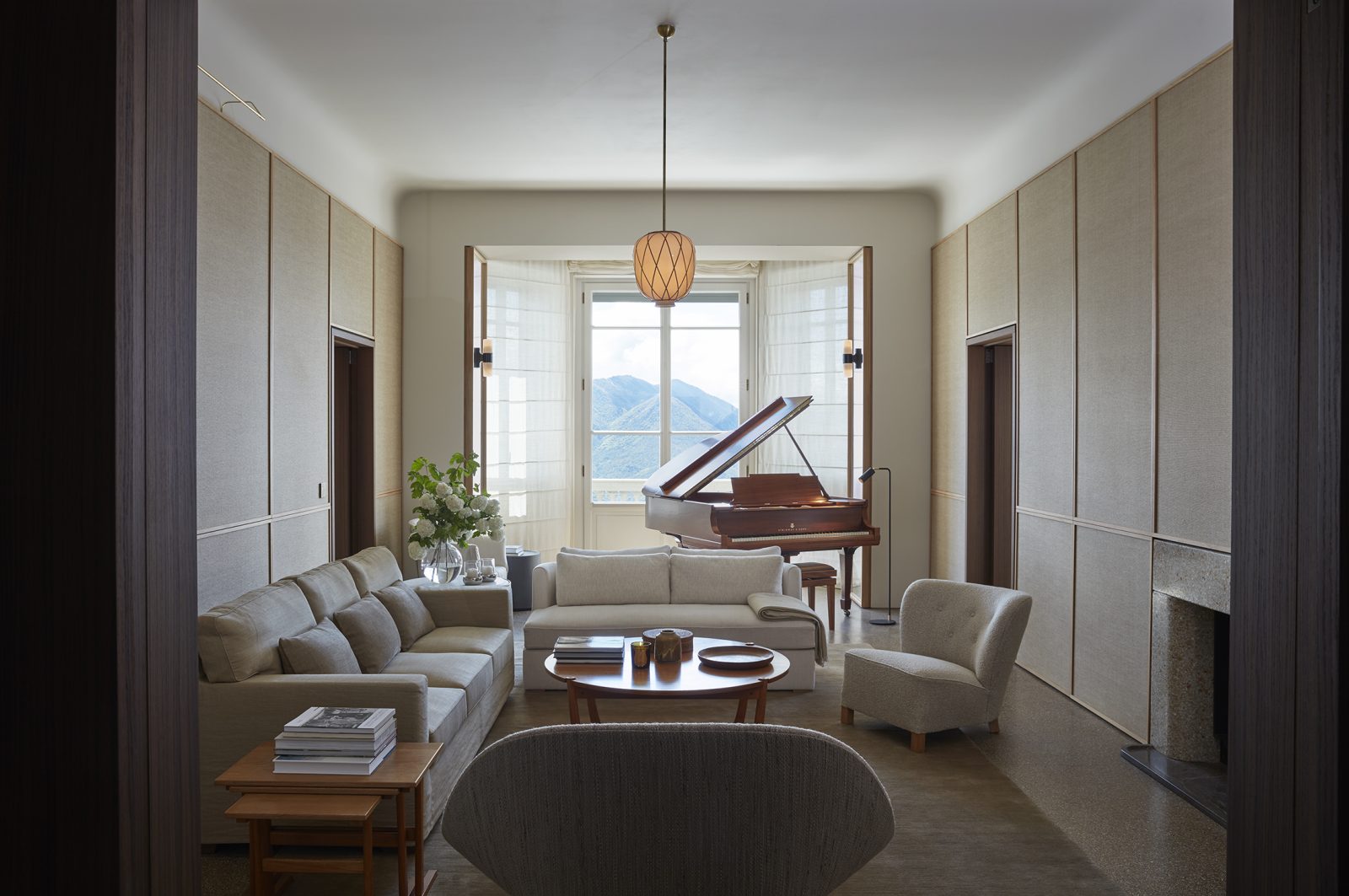 Ground Floor Piano Salon 20024 R